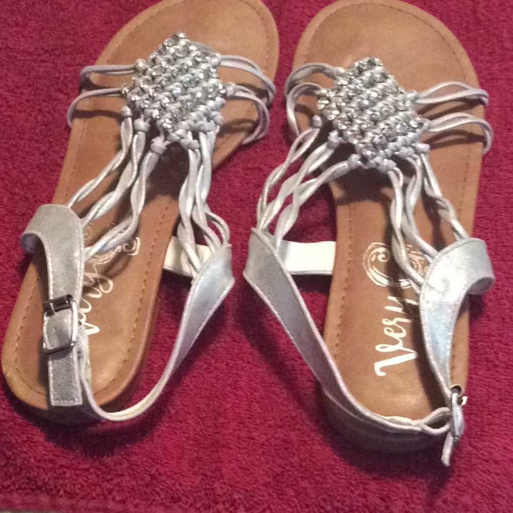 Very G Silver Sparkly Sandals Size 8